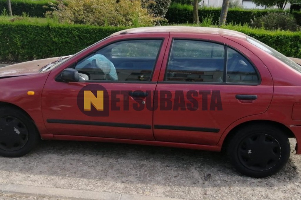 Nissan Almera 1.6 Aut. 1998