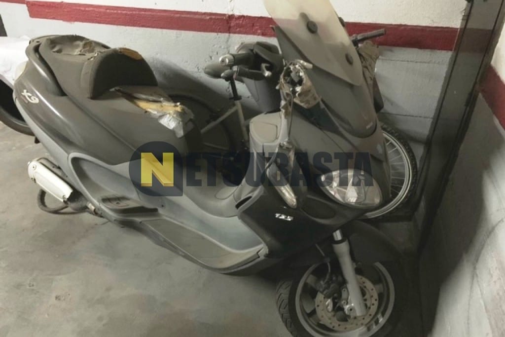 Housse De Protection Moto Piaggio X9 Evolution 125 2005-2007 – Imperméable, Anti-UV, Anti-poussière – Tissu Oxford Avec Revêtement Argenté