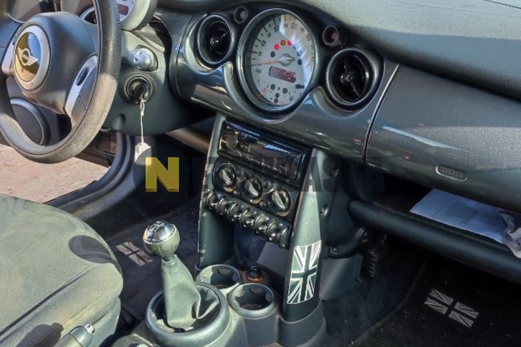 Mini One 2003