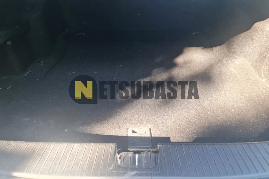 Mercedes-Benz E 220 CDI BlueEFFICIENCY Aut 2011