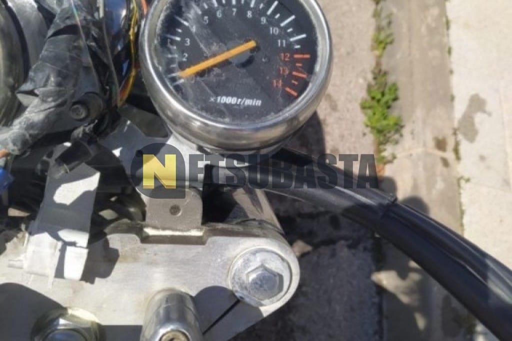 Hyosung Aquila 250 2006