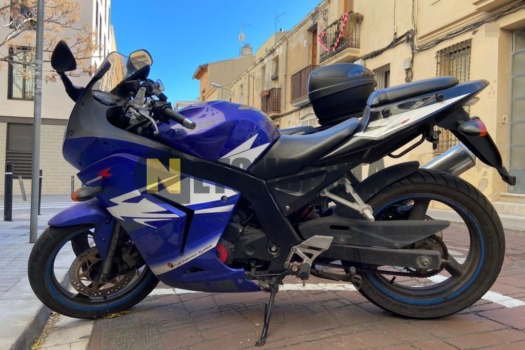 Subasta de Daelim Roadwin 125 FI 2008