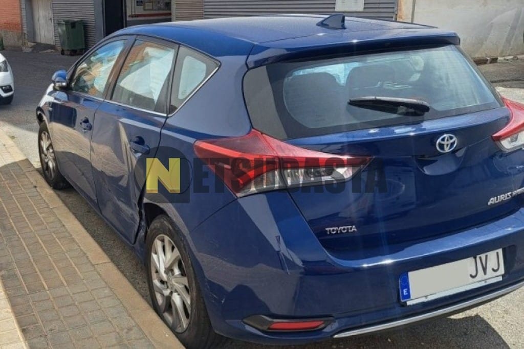 Subasta de Toyota Auris 140H e-CVT 2016