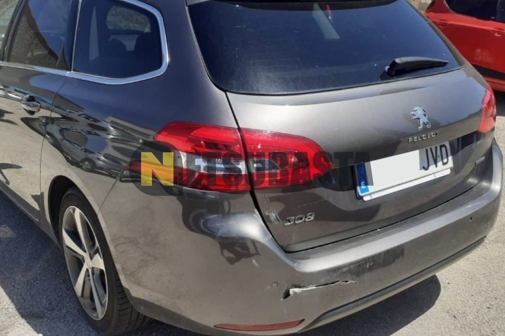 Subasta de Peugeot 308 SW 1.2 PureTech 2016