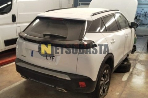 Peugeot 2008 1.2 PureTech 2022