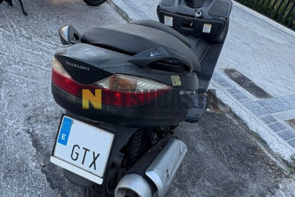Suzuki BURGMAN 125 2010