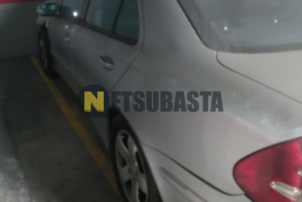 Mercedes-Benz E 270 CDI Aut. 2003