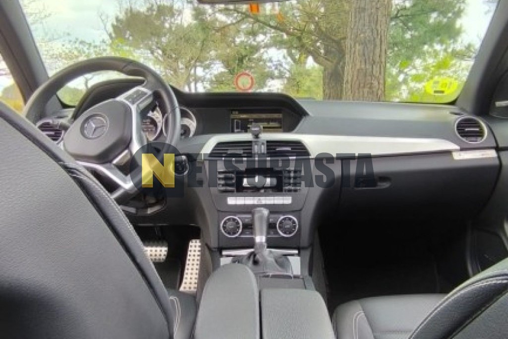 Mercedes-Benz C 250 CDI BlueEFFICIENCY Coupé Aut. 2011