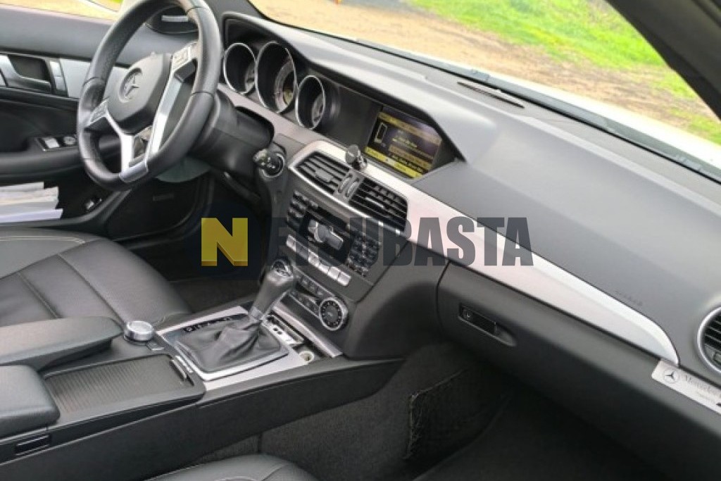 Mercedes-Benz C 250 CDI BlueEFFICIENCY Coupé Aut. 2011