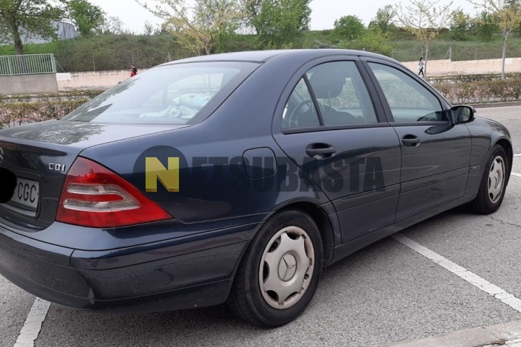 Mercedes-Benz C 220 CDI Aut. 2003