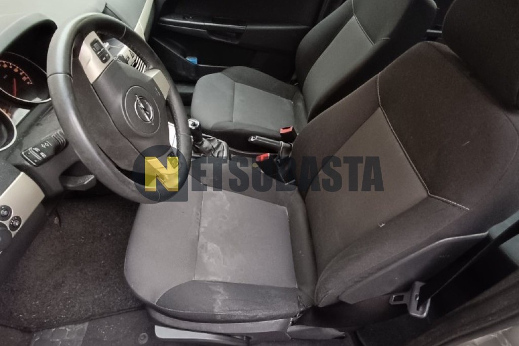 Opel Astra Sedan 1.7 CDTi 2008