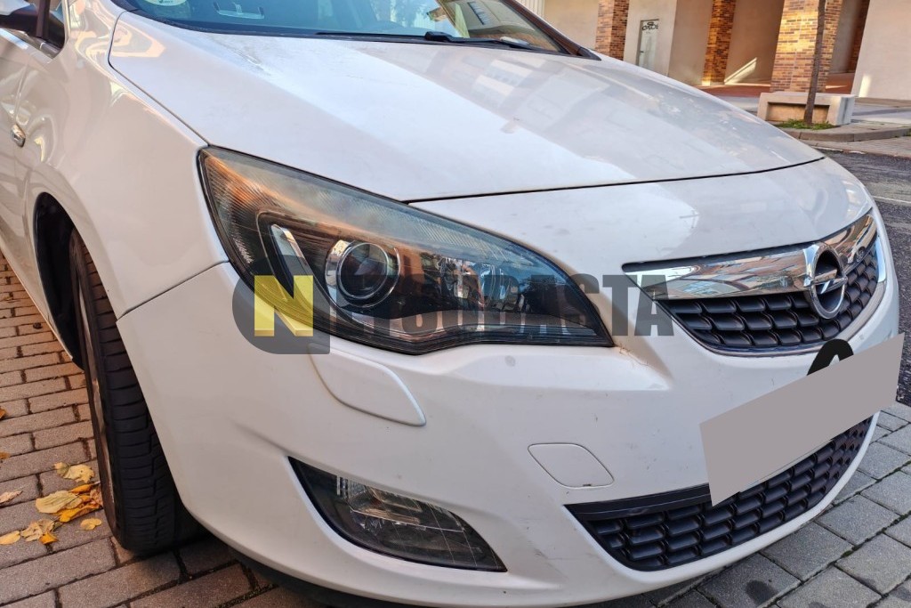 Opel Astra 2.0 CDTI 2011