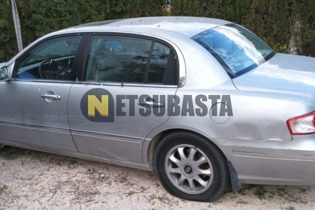 Kia Opirus 3.5 V6 2006