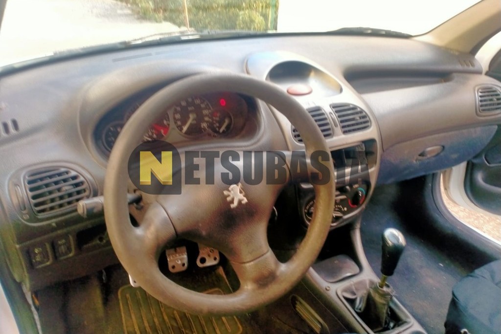 Peugeot 206 1.6i 1999