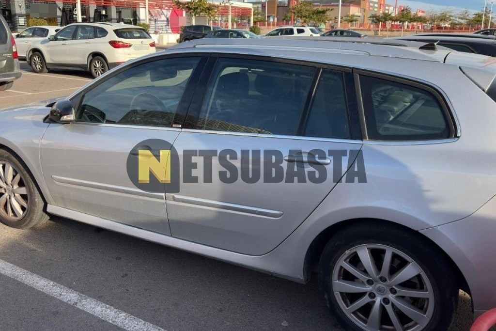 Renault Laguna Grand Tour 2.0 dCi 2013