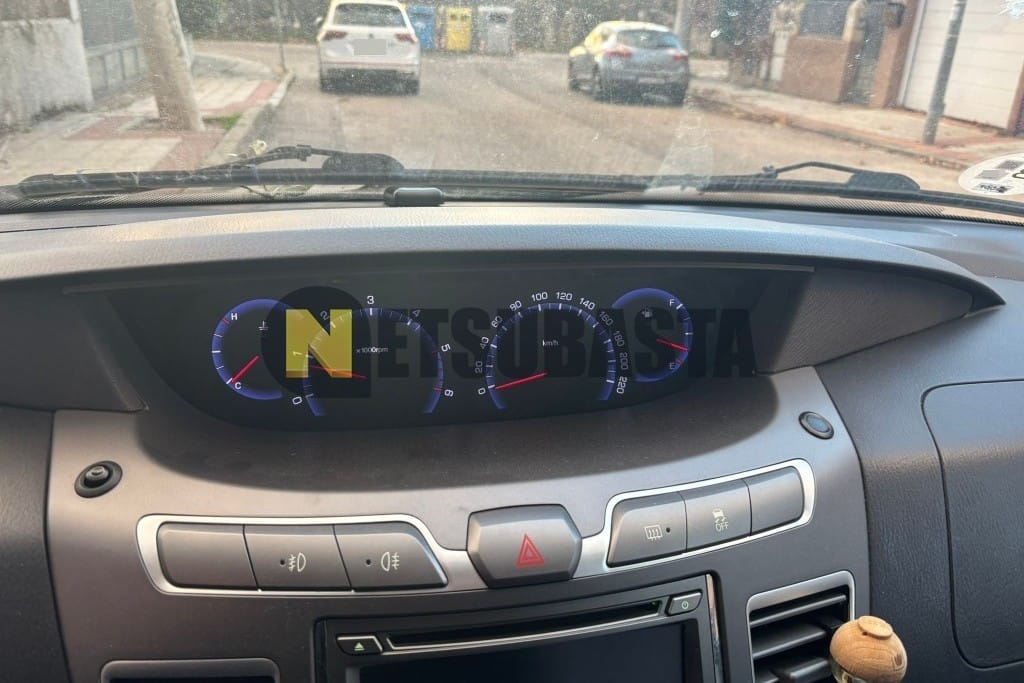 SsangYong Rodius 2.0 eXdi 2015