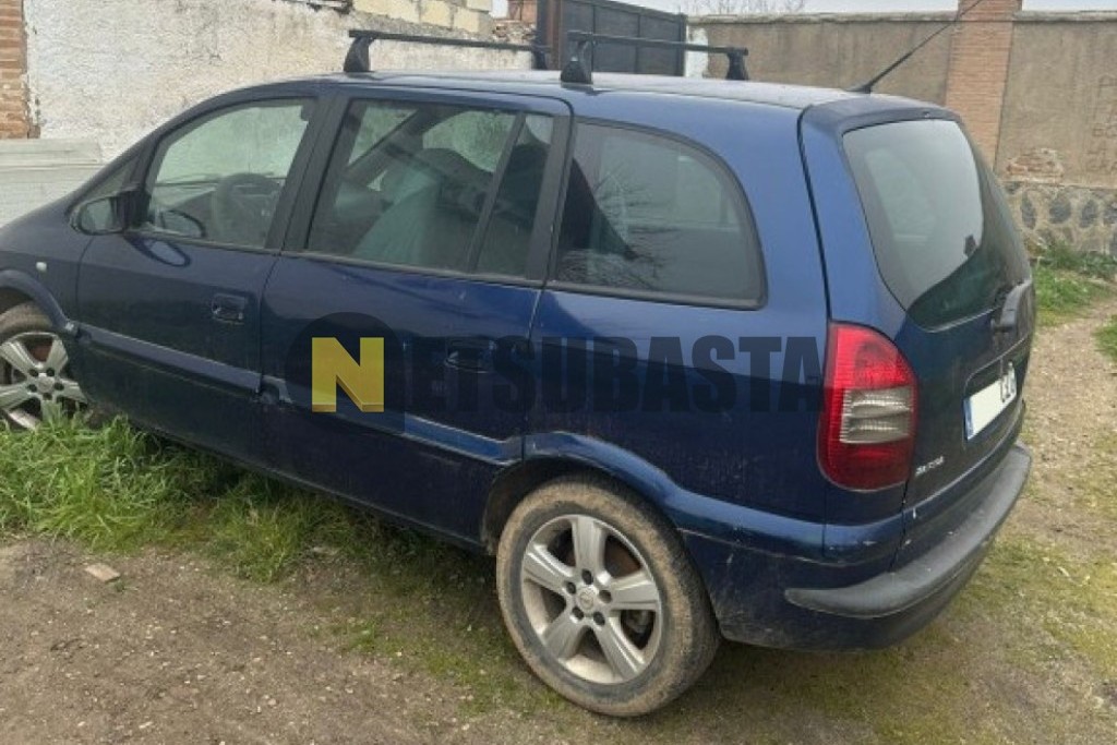 Opel Zafira 2.2 DTi 2004