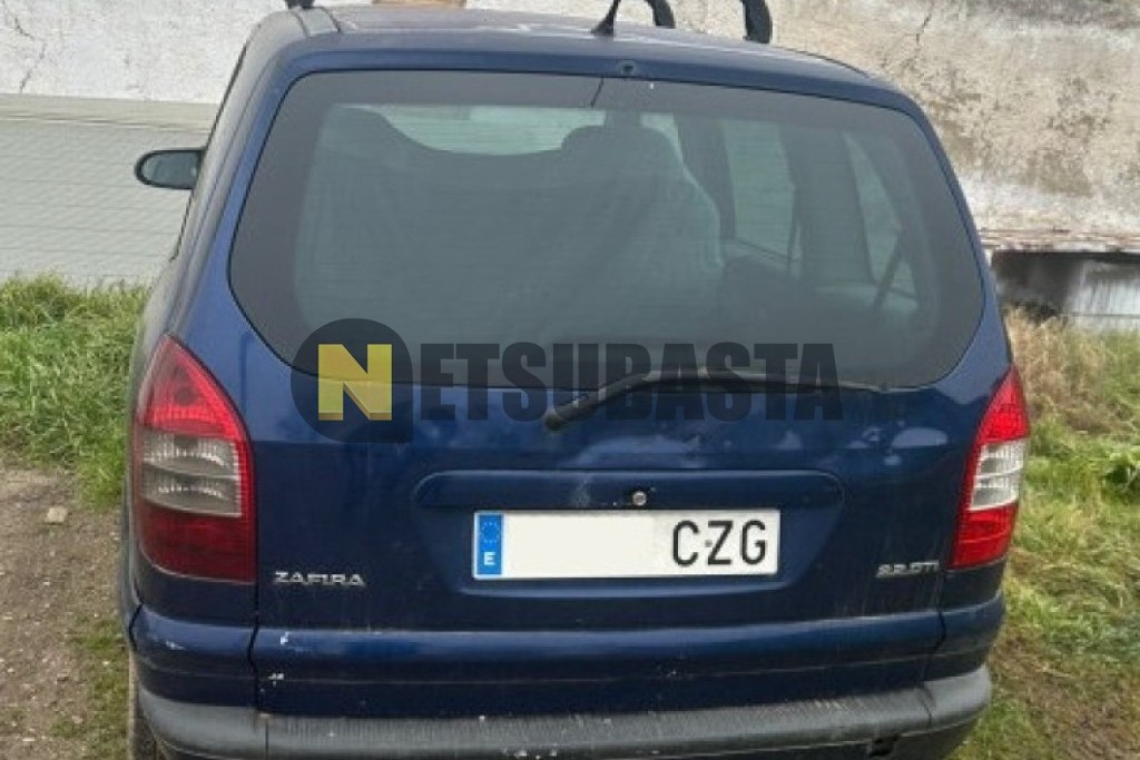 Opel Zafira 2.2 DTi 2004