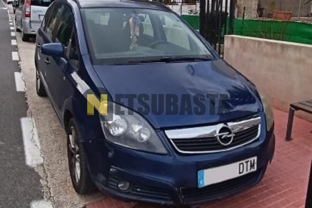 Opel Zafira 1.9 CDTi 8v 2005