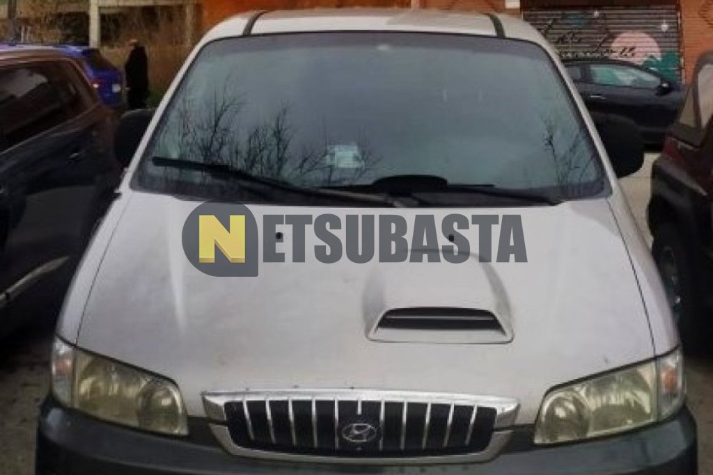 Hyundai H-1 2.5 CRDi 2003