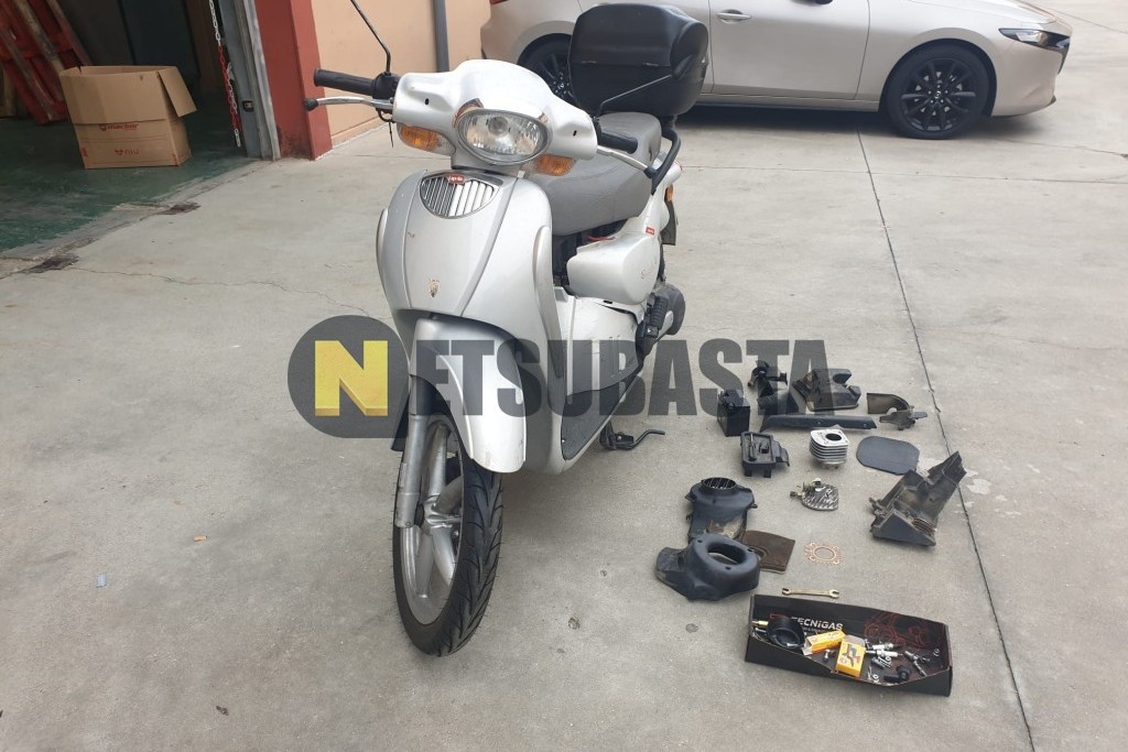 Aprilia Scarabeo 50 2004