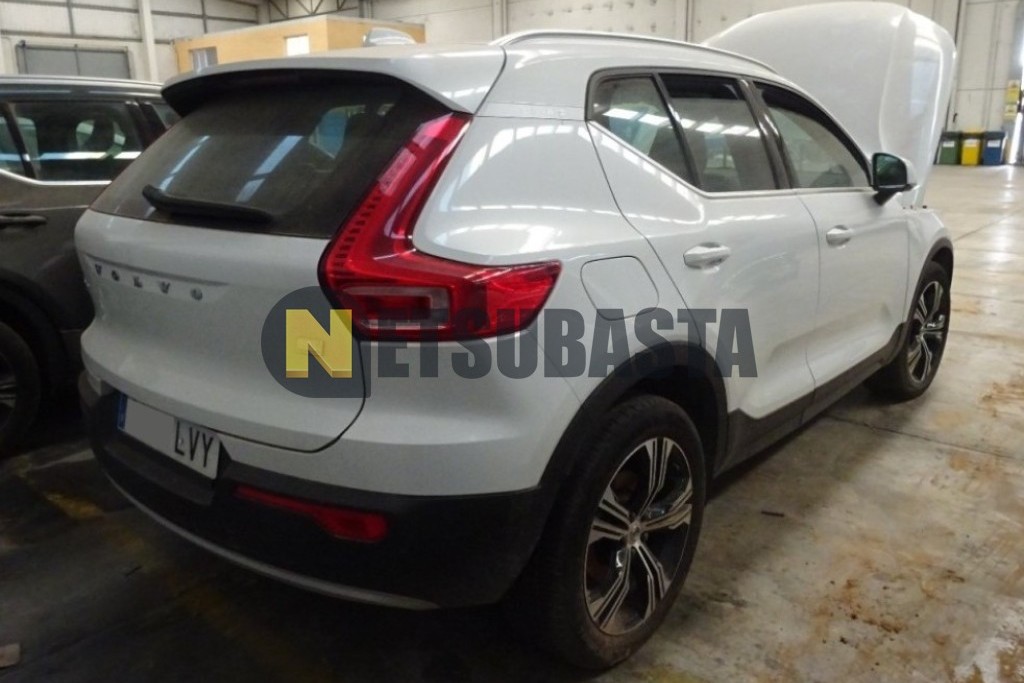 Volvo XC40 Recharge PHEV T4 2022