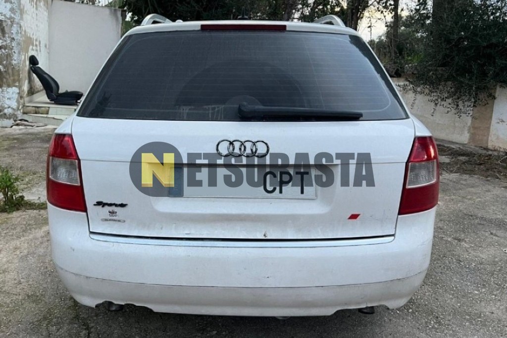 Audi A4 2.5 TDI quattro tiptronic 5 vel. 2003