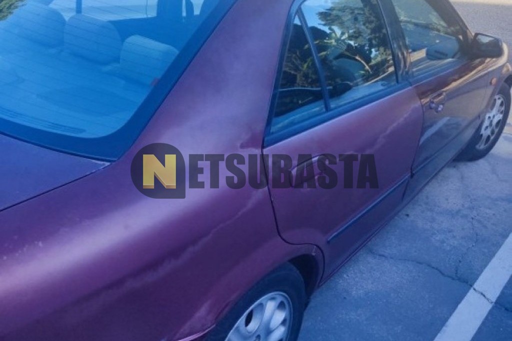 Mazda 323 Sedán 1.5 16V GLP 1998