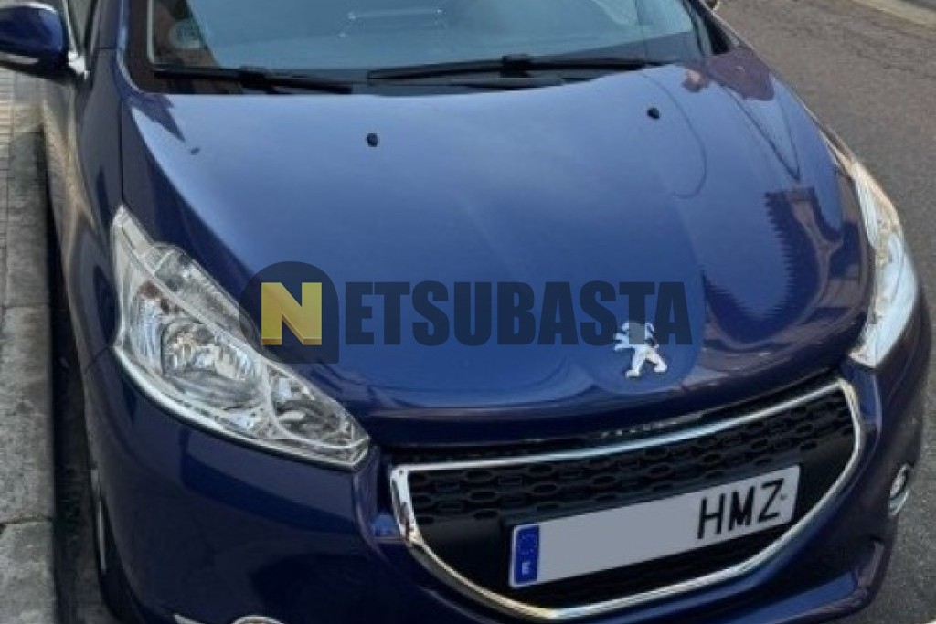 Peugeot 208 1.2 PureTech 2012