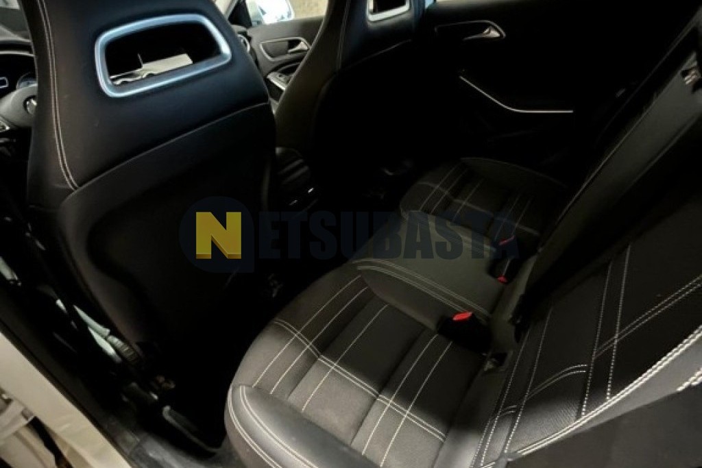 Mercedes-Benz GLA 200 d 2016