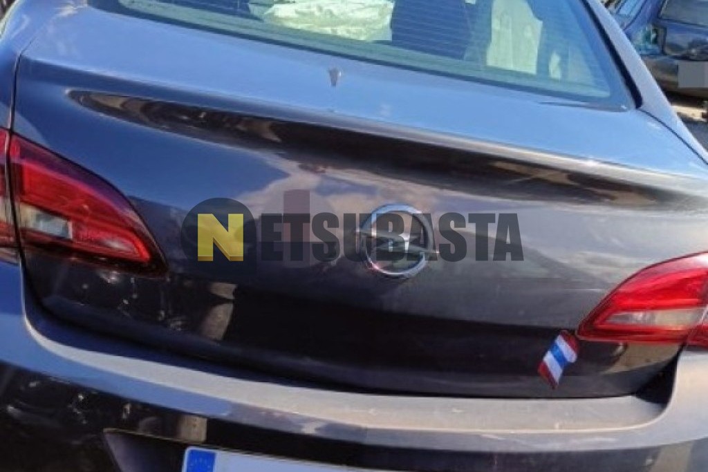 Opel Astra 1.7 CDTI 2014