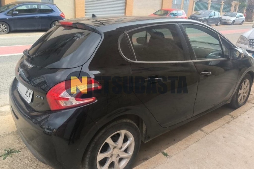 Peugeot 208 1.2 PureTech 2016