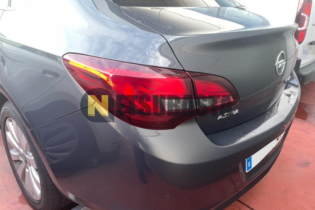 Opel Astra 1.6 CDTi 2015