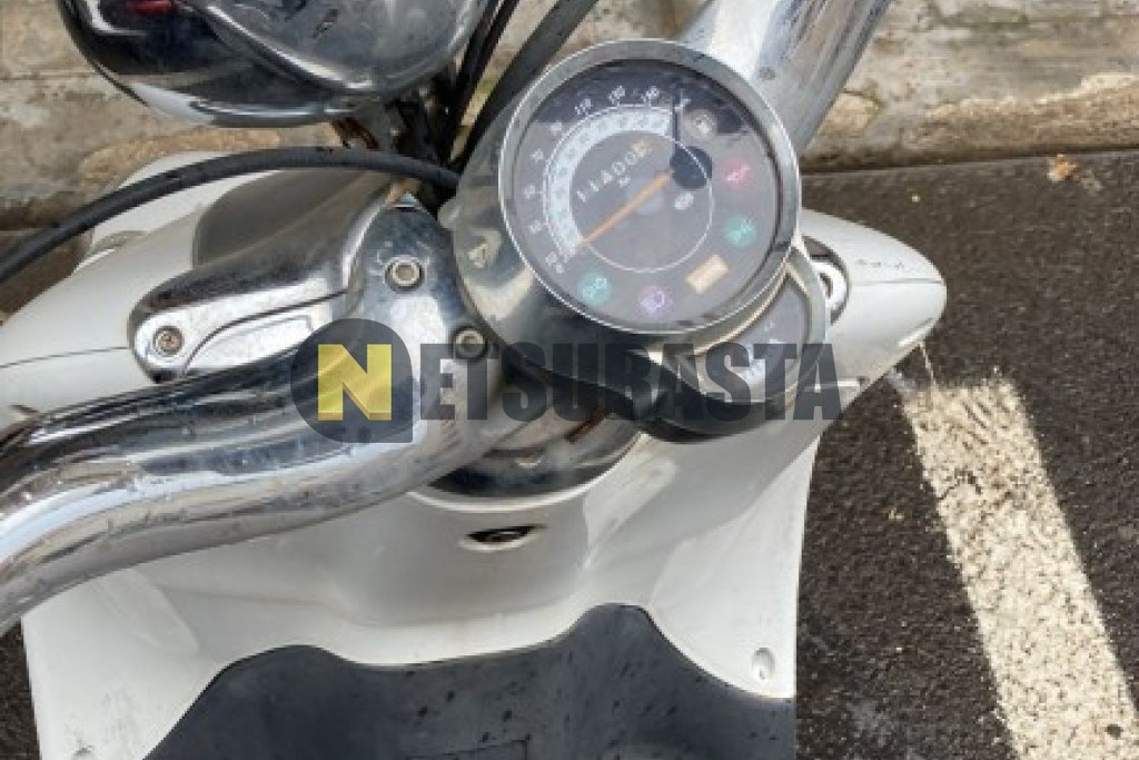 Aprilia Compay 125 Custom 2009