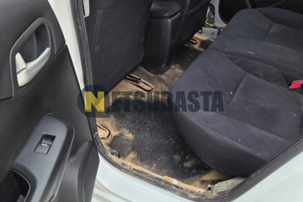 Honda Civic 1.4 i-VTEC 2012