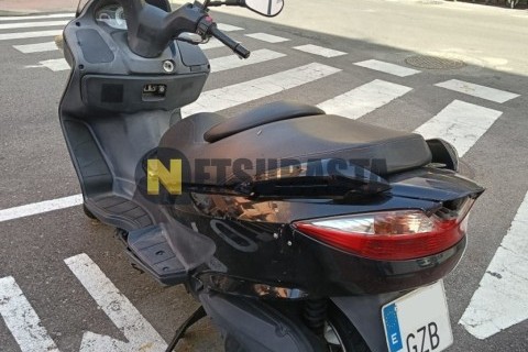 Suzuki BURGMAN 200 2010