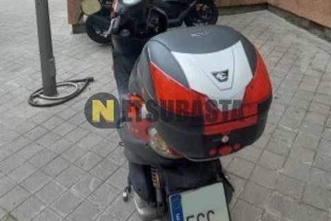 Suzuki AN 250 Burgman 2001