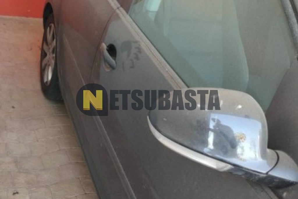 Volkswagen Golf 1.6 2004