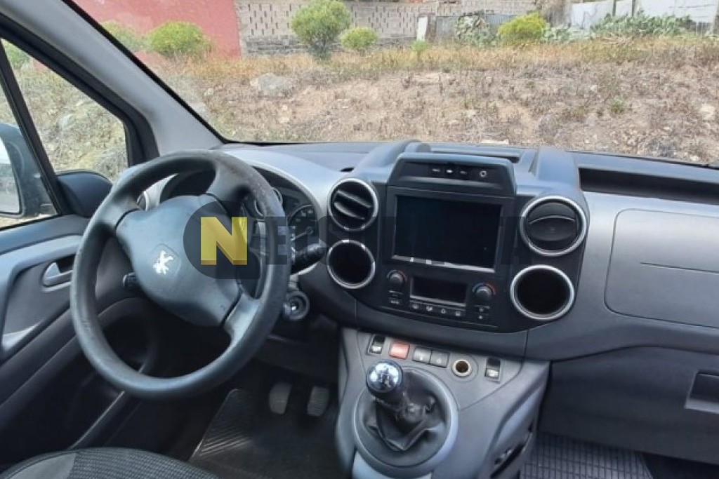 Peugeot Partner Tepee 1.6 BlueHDi 2016