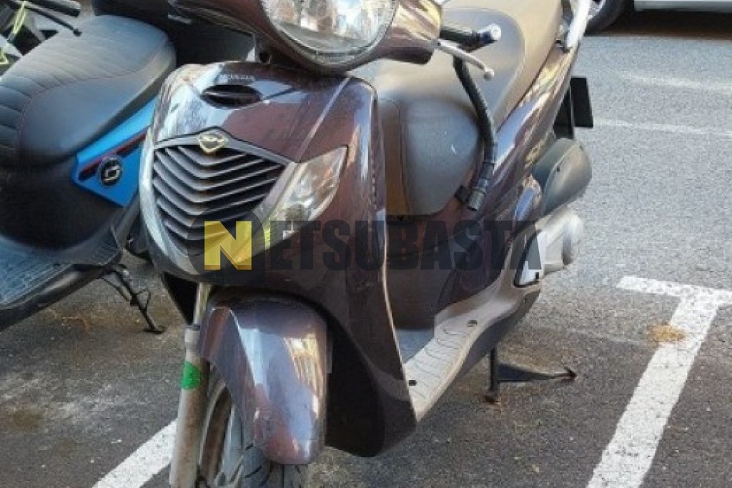 Honda SCOOPY SH125 2007