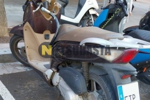 Suzuki Burgman 150 2002