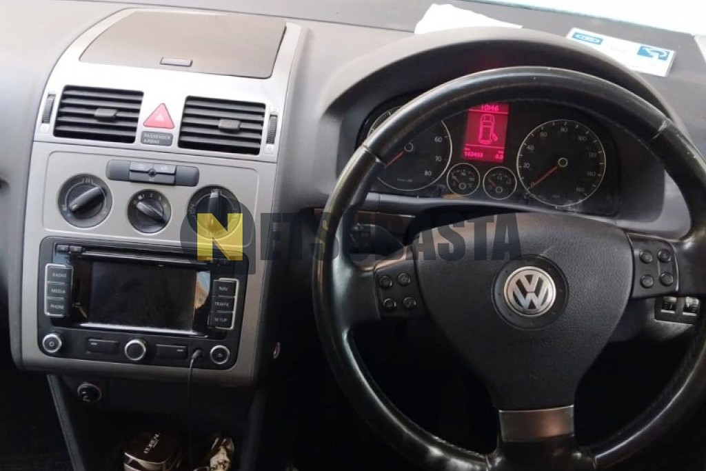 Volkswagen Touran 1.4 TSI 2010