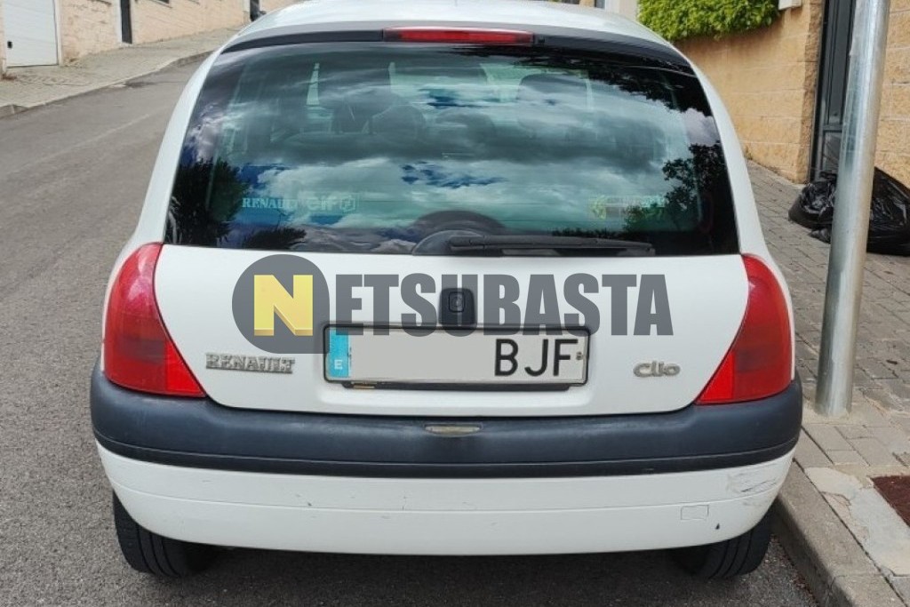 Renault Clio 1.2 16v 2001