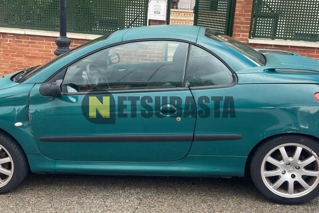 Peugeot 206 Coupé Cabrio 2.0 2002