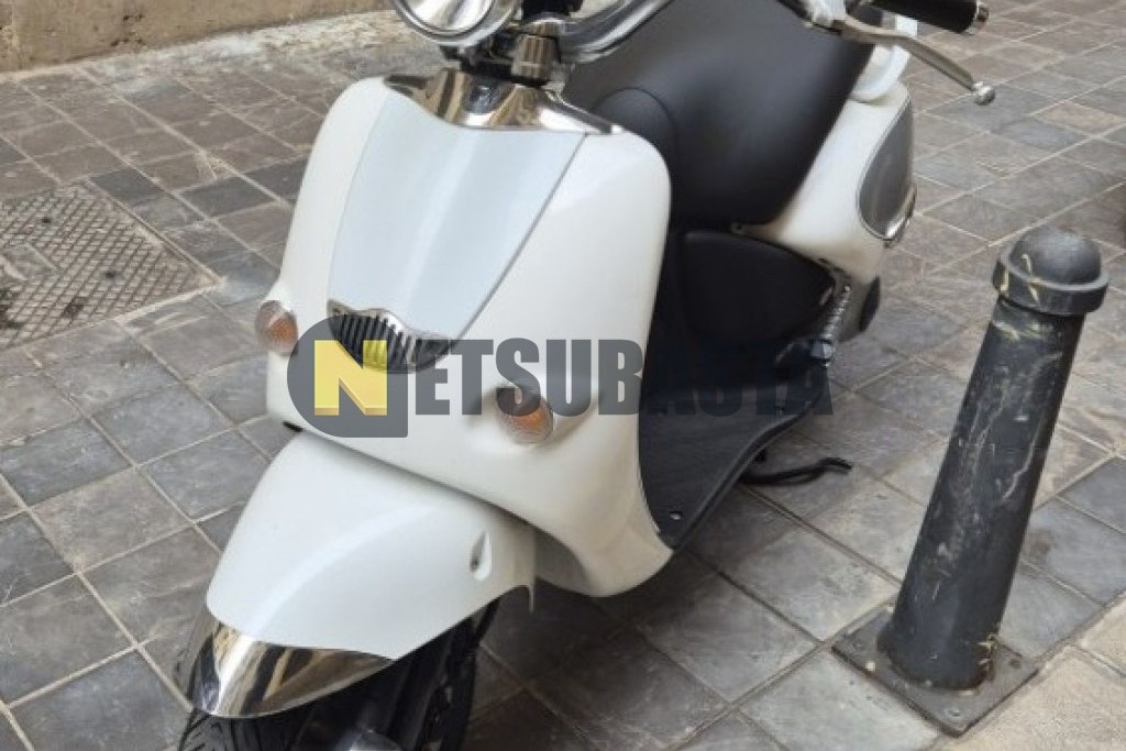 Aprilia Compay 125 Custom 2012