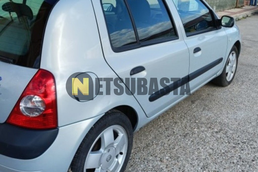 Renault Clio 1.4 16v 2003