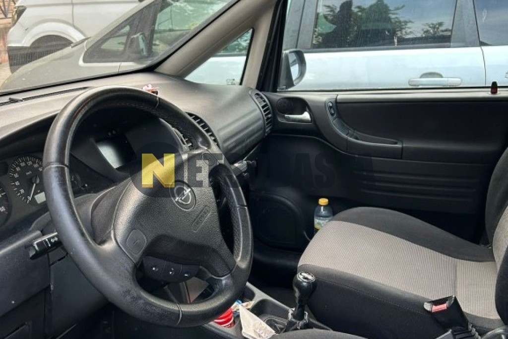 Opel Zafira 2.0 DTi 2005