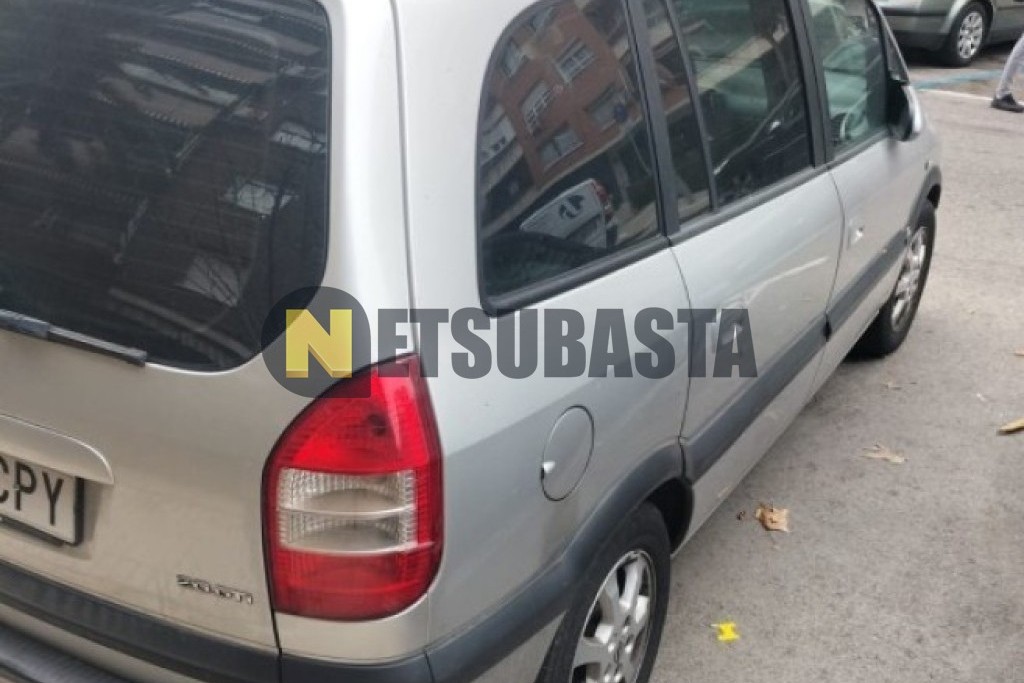 Opel Zafira 2.0 DTi 16V 2003