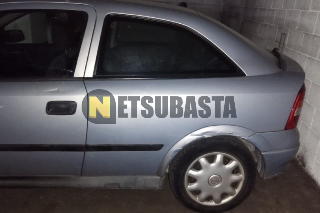 Opel Astra 1.6 2000