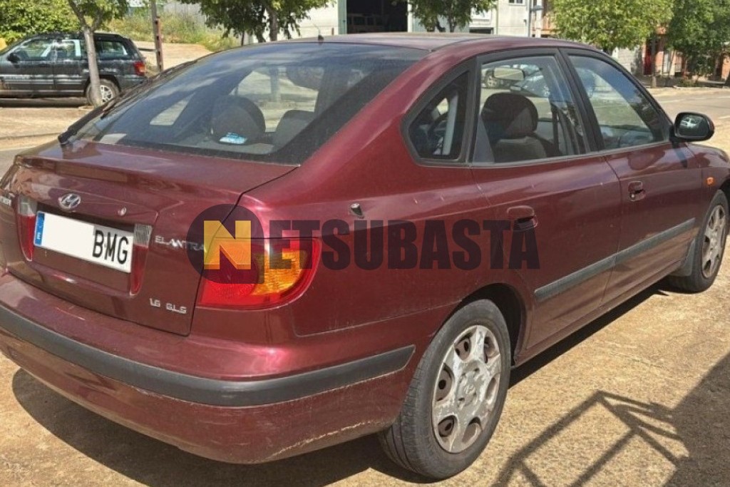Hyundai Elantra 1.6 GLS 2001